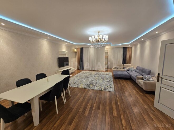 Продается 4-комн. новостройка 181 м², пос. 7-ой мкр, photo 1 from 15