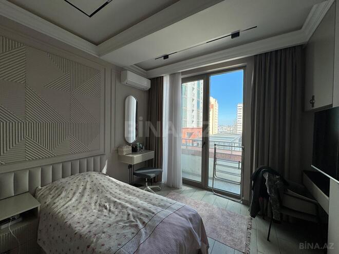Продаётся 3-комн. новостройка 100 м², м. Элмляр Академиясы, photo 9 from 17