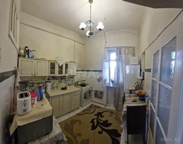 Продаётся 2-комн. вторичка 80 м², м. Сахил, photo 11 from 16
