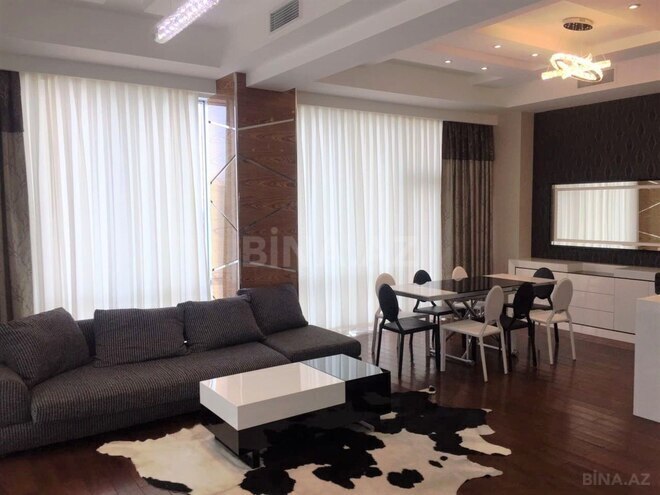 Сдаётся 2-комн. новостройка 105 м², м. Элмляр Академиясы, photo 3 from 12