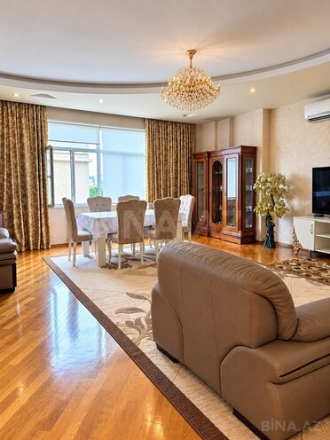 İcarəyə verilir 3 otaqlı yeni tikili 135 m², Nizami m., photo 1 from 21
