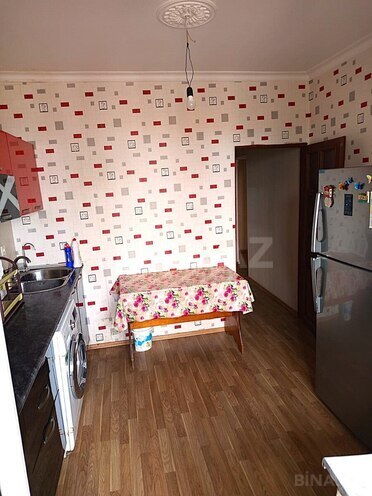 Продаётся 3-комн. вторичка 80 м², м. Ази Асланов, photo 8 from 14