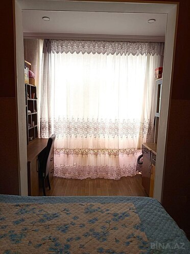 Продаётся 3-комн. вторичка 80 м², м. Ази Асланов, photo 4 from 14