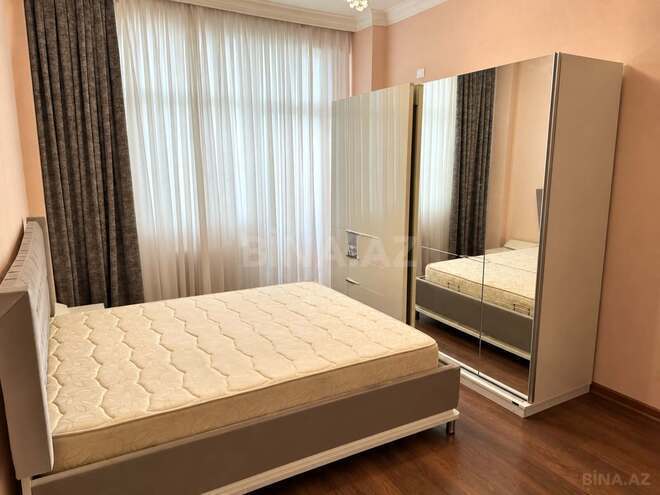 Сдается 2-комн. новостройка 90 м², м. Ази Асланов, photo 4 from 13