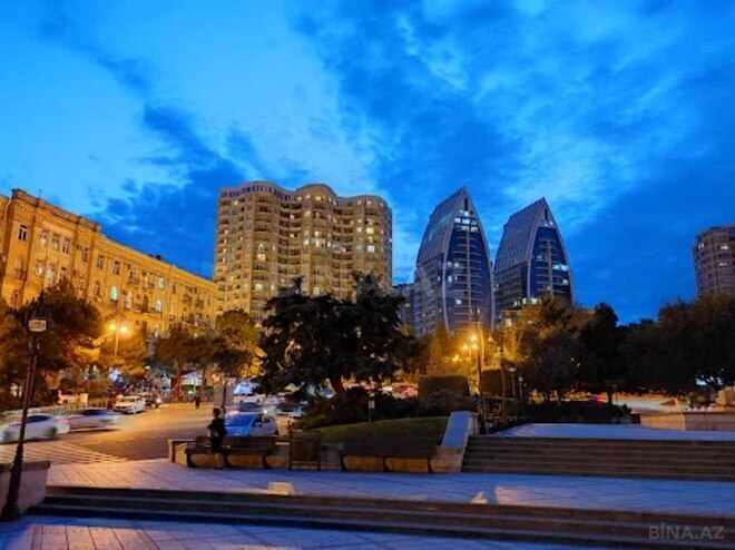 İcarəyə verilir 4 otaqlı yeni tikili 260 m², Elmlər Akademiyası m., photo 1 from 23