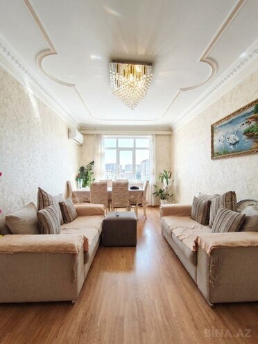 Продаётся 4-комн. вторичка 100 м², м. Халглар Достлугу, photo 1 from 18