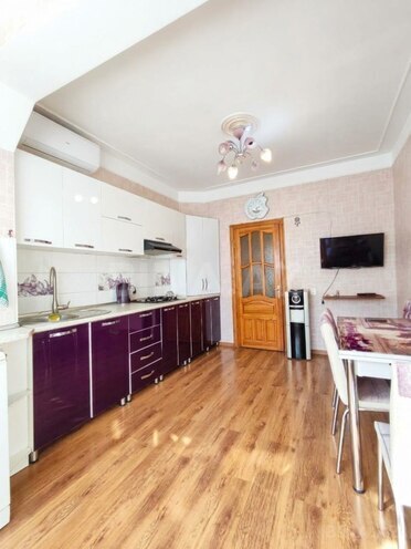 Продаётся 4-комн. вторичка 100 м², м. Халглар Достлугу, photo 11 from 18