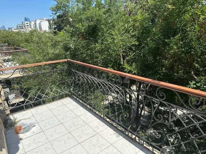 Satılır 4 otaqlı köhnə tikili 100 m², İçəri Şəhər m., photo 15 from 16