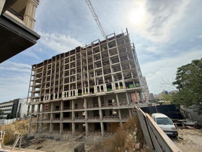 Продаётся 2-комн. новостройка 84 м², м. Низами, photo 3 from 6