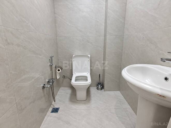 Сдается 3-комн. новостройка 93 м², м. Нефтчиляр, photo 10 from 12