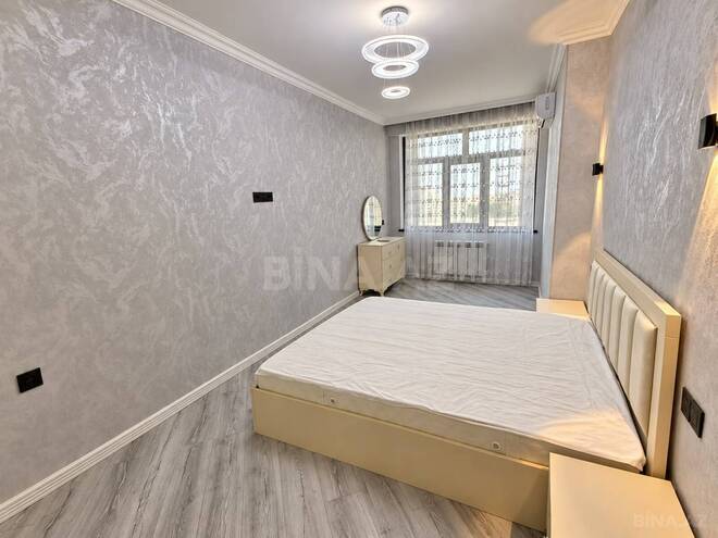 Сдается 3-комн. новостройка 93 м², м. Нефтчиляр, photo 4 from 12