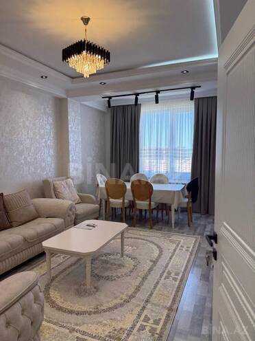 Сдается 2-комн. новостройка 65 м², м. Кара Караев, photo 1 from 12