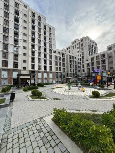 Satılır 4 otaqlı yeni tikili 131 m², 8 Noyabr m., photo 1 from 13