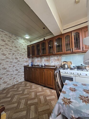 Продаётся 5-комн. вторичка 130 м², пос. Ени Ясамал, photo 9 from 18