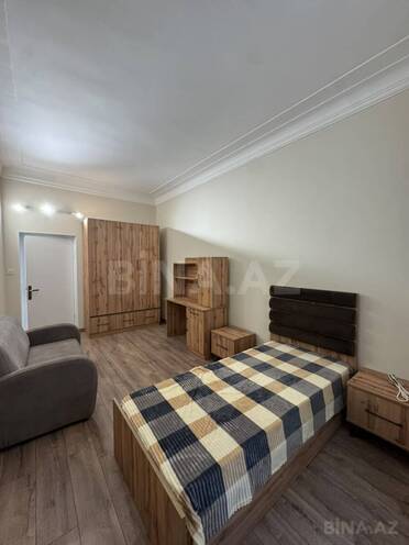 Сдаётся 4-комн. вторичка 100 м², м. Ичеришехер, photo 8 from 19