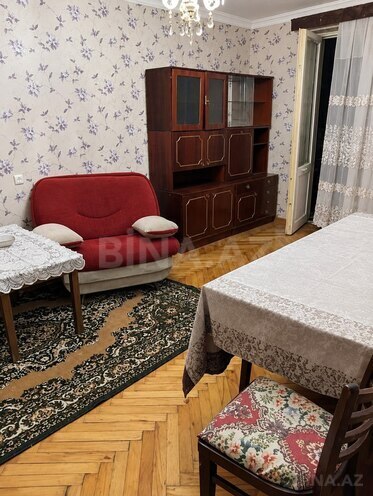 Сдаётся 3-комн. вторичка 60 м², м. Иншаатчылар, photo 3 from 7
