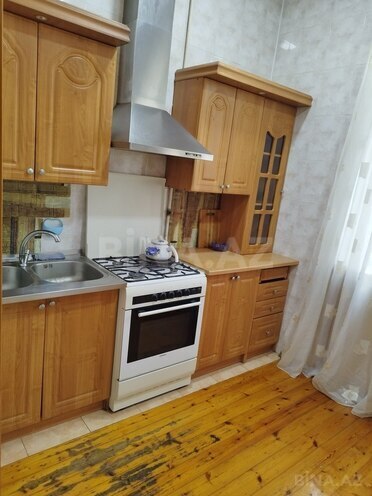 Сдаётся 3-комн. вторичка 75 м², м. Кара Караев, photo 7 from 30