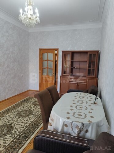 Сдаётся 3-комн. вторичка 75 м², м. Кара Караев, photo 3 from 30
