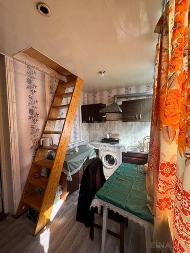 İcarəyə verilir 2 otaqlı köhnə tikili 70 m², Sahil m., photo 3 from 12