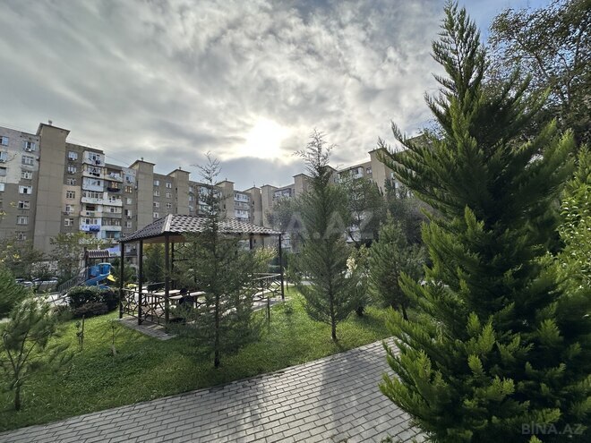 Satılır 2 otaqlı köhnə tikili 60 m², Həzi Aslanov m., photo 1 from 15