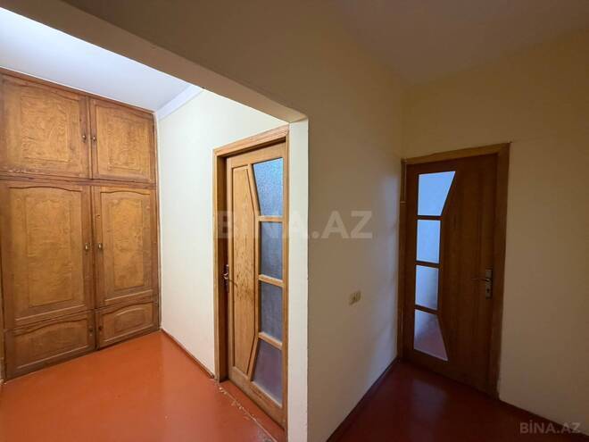 Продается 2-комн. вторичка 65 м², м. Ази Асланов, photo 12 from 20