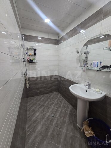 Продаётся 2-комн. вторичка 65 м², м. Халглар Достлугу, photo 7 from 14