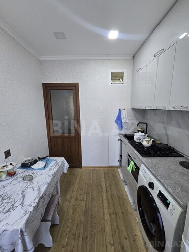 Продаётся 3-комн. вторичка 75 м², м. Ази Асланов, photo 7 from 14