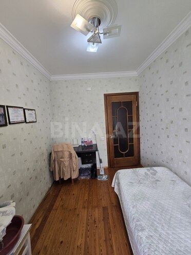 Продаётся 3-комн. вторичка 75 м², м. Ази Асланов, photo 9 from 14