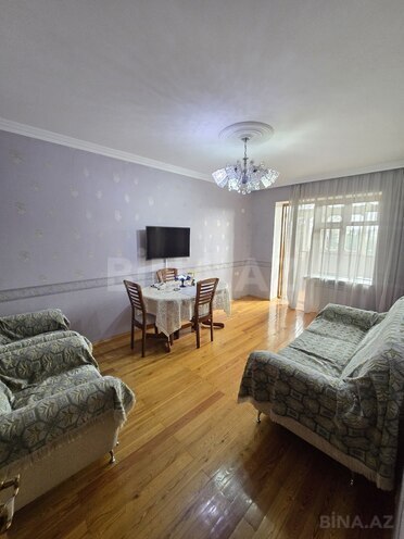 Продаётся 3-комн. вторичка 75 м², м. Ази Асланов, photo 6 from 14