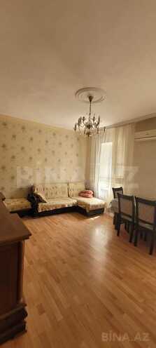 Продаётся 3-комн. вторичка 70 м², м. Нариман Нариманов, photo 4 from 17