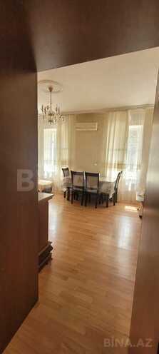 Продаётся 3-комн. вторичка 70 м², м. Нариман Нариманов, photo 3 from 17