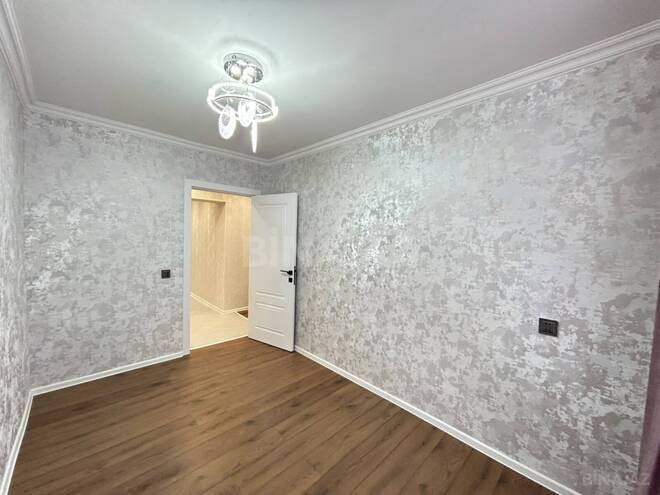 Продаётся 3-комн. вторичка 80 м², м. Кара Караев, photo 6 from 24