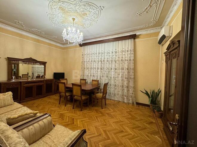Сдаётся 3-комн. вторичка 99 м², Насиминский  р., photo 3 from 16