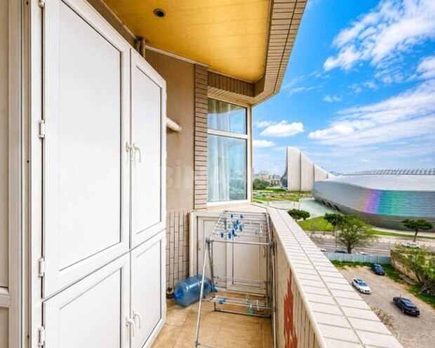 Satılır 3 otaqlı yeni tikili 130 m², Gənclik m., photo 16 from 17