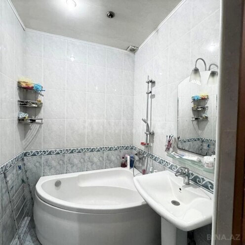 Satılır 3 otaqlı yeni tikili 130 m², Gənclik m., photo 14 from 17