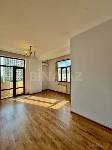 Продаётся 3-комн. новостройка 126 м², м. Нефтчиляр, photo 7 from 9