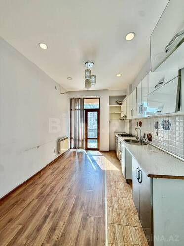 Продаётся 3-комн. новостройка 126 м², м. Нефтчиляр, photo 5 from 9