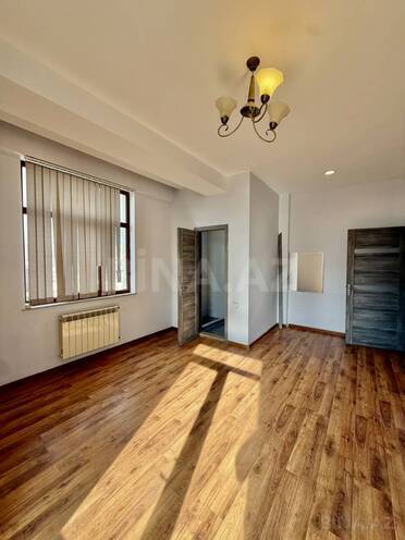 Продаётся 3-комн. новостройка 126 м², м. Нефтчиляр, photo 8 from 9