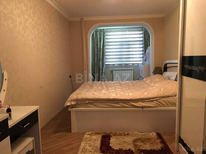 Продается 3-комн. вторичка 70 м², м. Элмляр Академиясы, photo 4 from 6