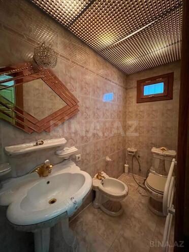 İcarəyə verilir 8 otaqlı köhnə tikili 400 m², 28 May m., photo 16 from 18