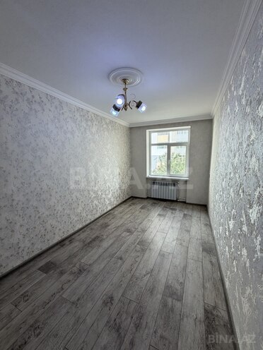 Продаётся 2-комн. вторичка 60 м², м. Кара Караев, photo 4 from 14