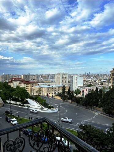 Satılır 3 otaqlı köhnə tikili 110 m², İçəri Şəhər m., photo 17 from 19