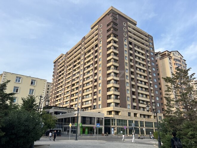 Satılır 4 otaqlı yeni tikili 155 m², Şah İsmayıl Xətai m., photo 1 from 24