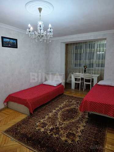 Satılır 1 otaqlı köhnə tikili 40 m², Elmlər Akademiyası m., photo 1 from 22