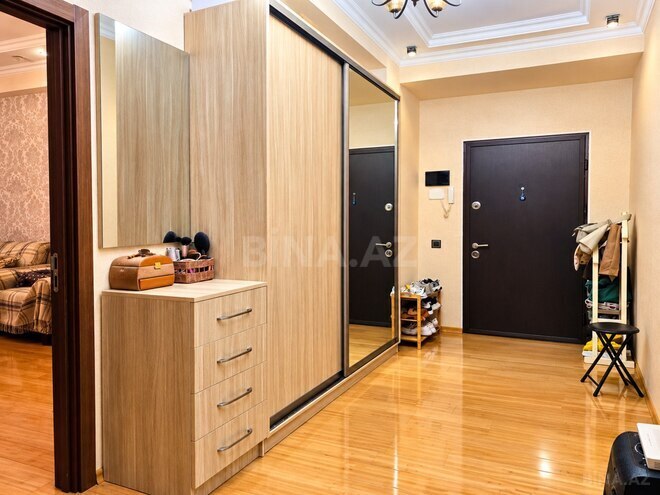 Продаётся 3-комн. новостройка 110 м², м. Кара Караев, photo 27 from 32