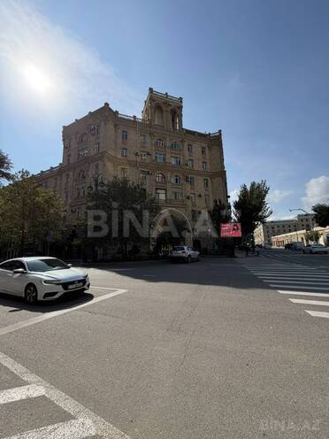 Продаётся 3-комн. вторичка 75 м², м. 28 мая, photo 9 from 10