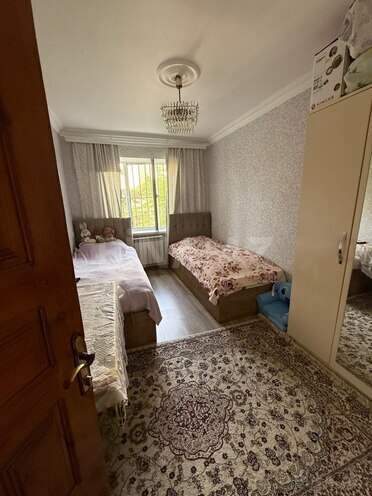 Продается 4-комн. вторичка 90 м², Ясамальский р., photo 10 from 12