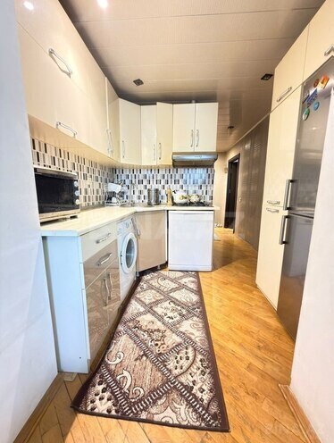 İcarəyə verilir 2 otaqlı köhnə tikili 70 m², Elmlər Akademiyası m., photo 9 from 14