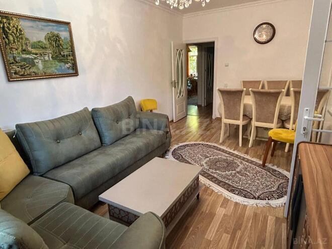 Продается 2-комн. вторичка 60 м², м. Халглар Достлугу, photo 3 from 13