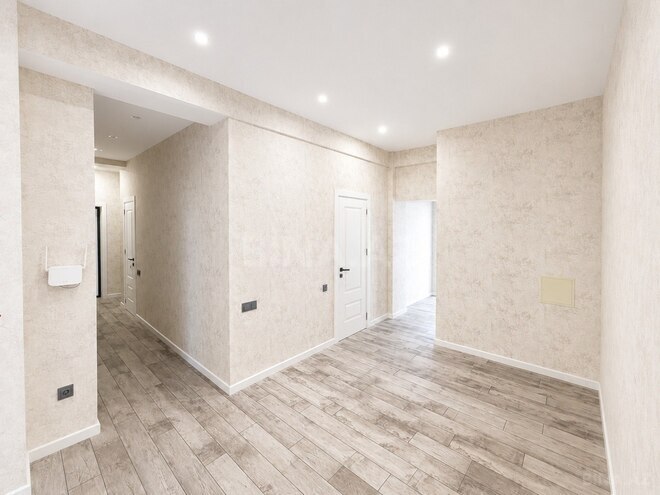 Продаётся 3-комн. новостройка 130 м², м. Элмляр Академиясы, photo 12 from 14